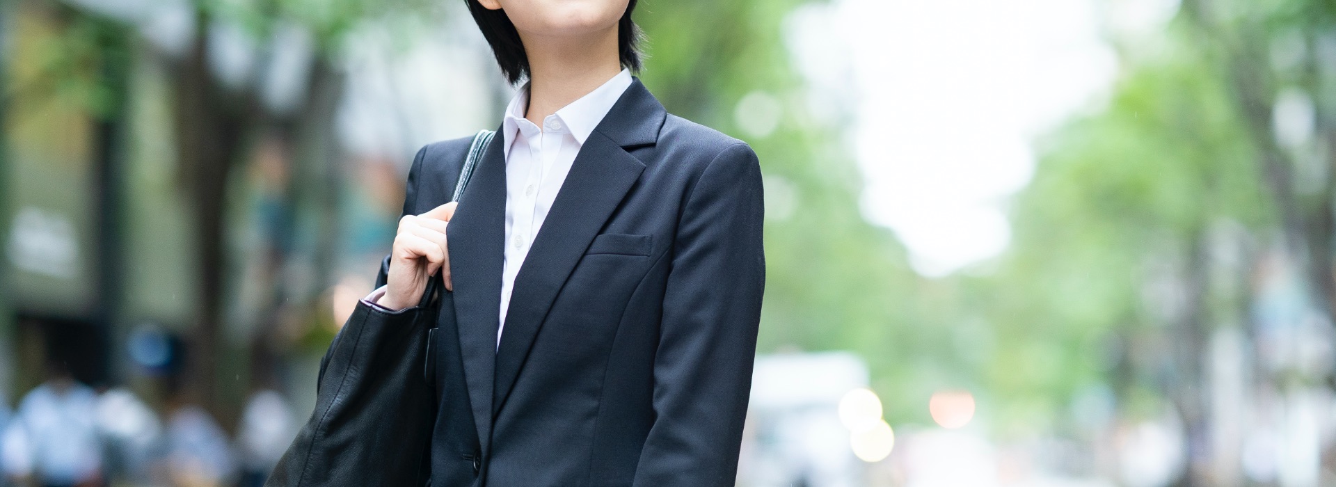 VOICE OF A SENIOR STAFF 先輩社員の声